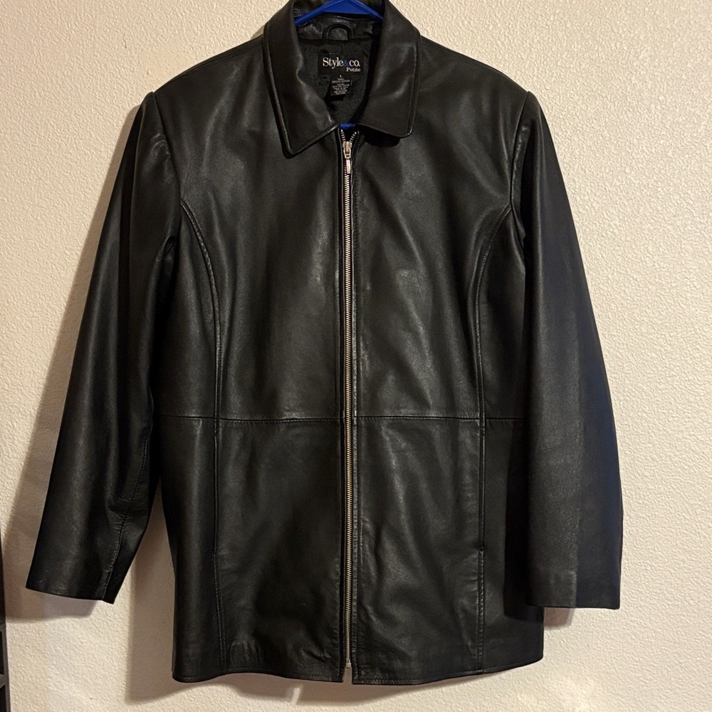 STYLUS Classic Black Leather Jacket